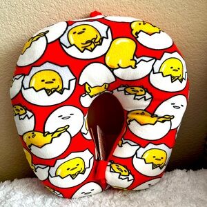 Gudetama  Travel Comfort Neck Pillow NWT